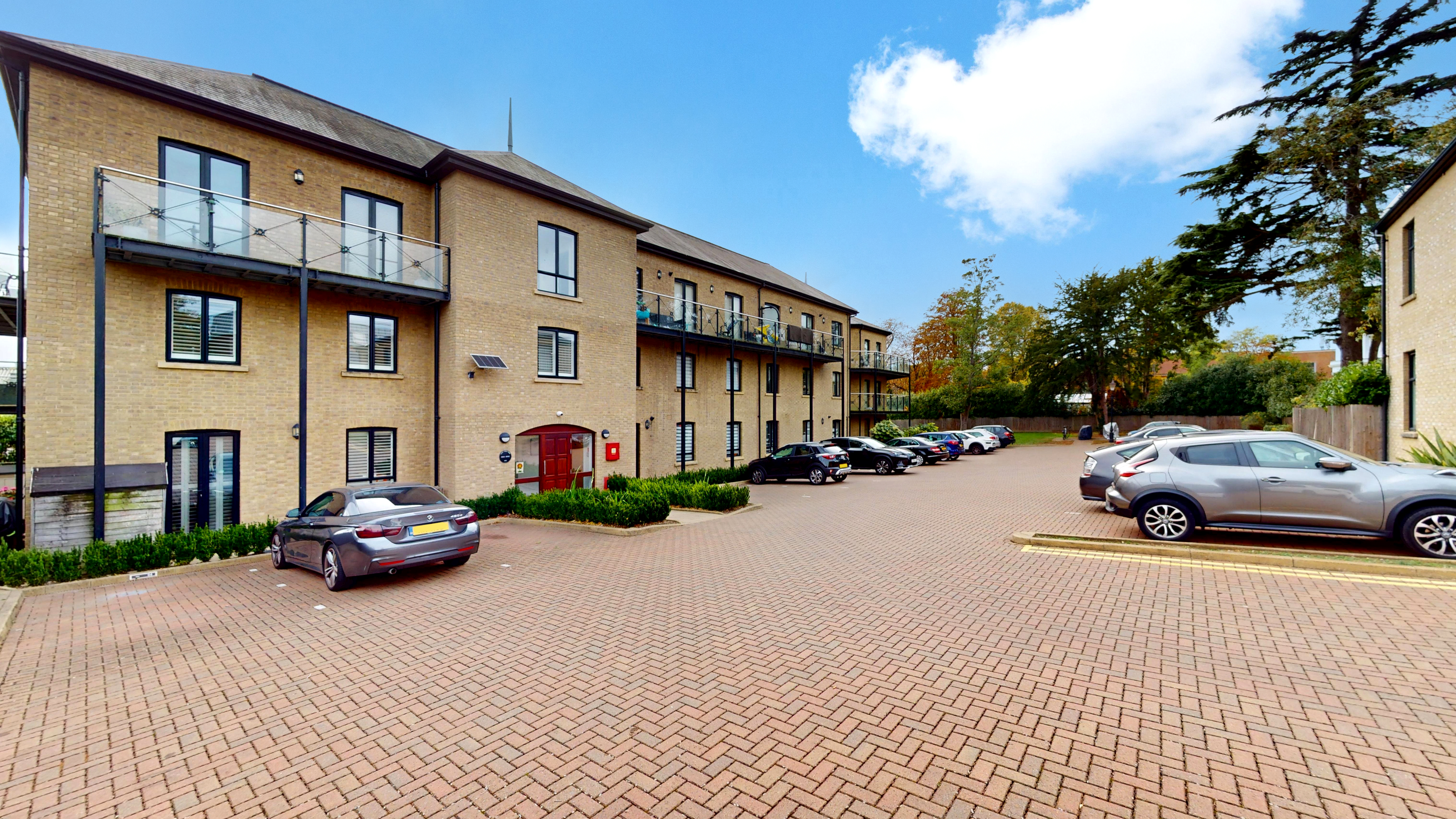 Huguenot Drive, Palmers Green